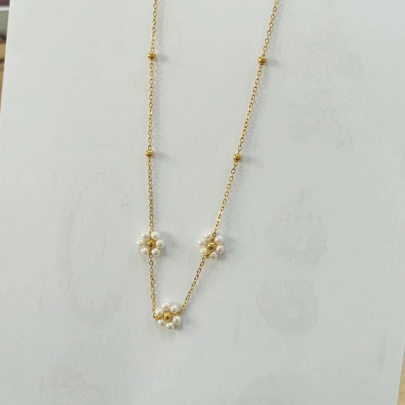 Daisy Pearl Necklace for Women