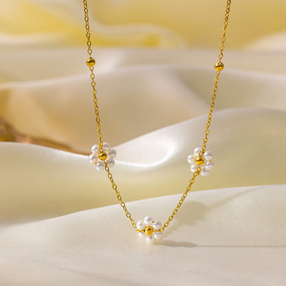 Daisy Pearl Necklace for Women