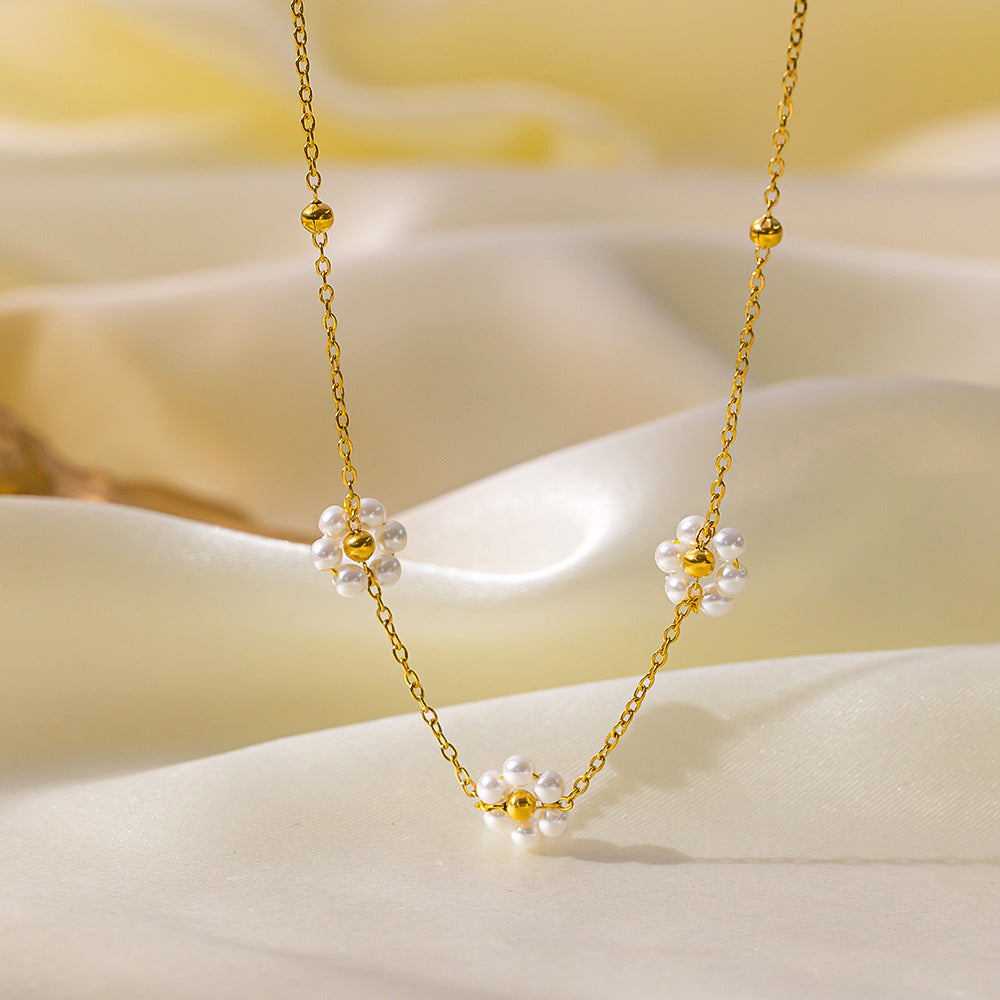 Daisy Pearl Necklace for Women